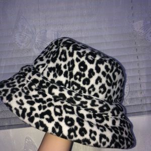 Cheetah Bucket Hat Beanie
